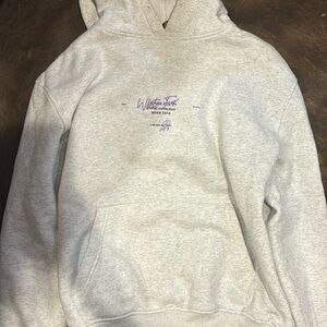 White fox oversized hoodie